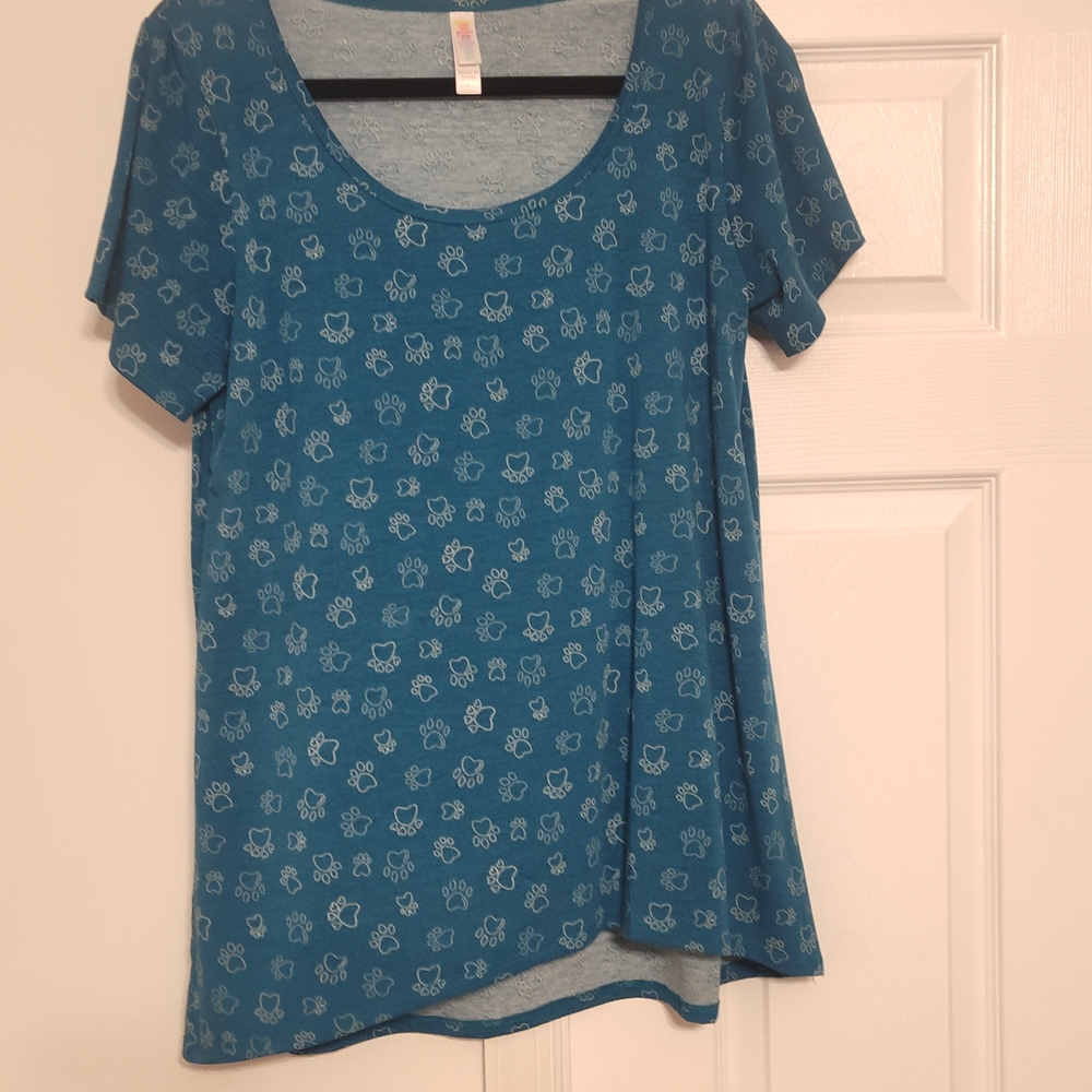 LuLaRoe Classic Tee Teal Paw Print Short Sleeve Top